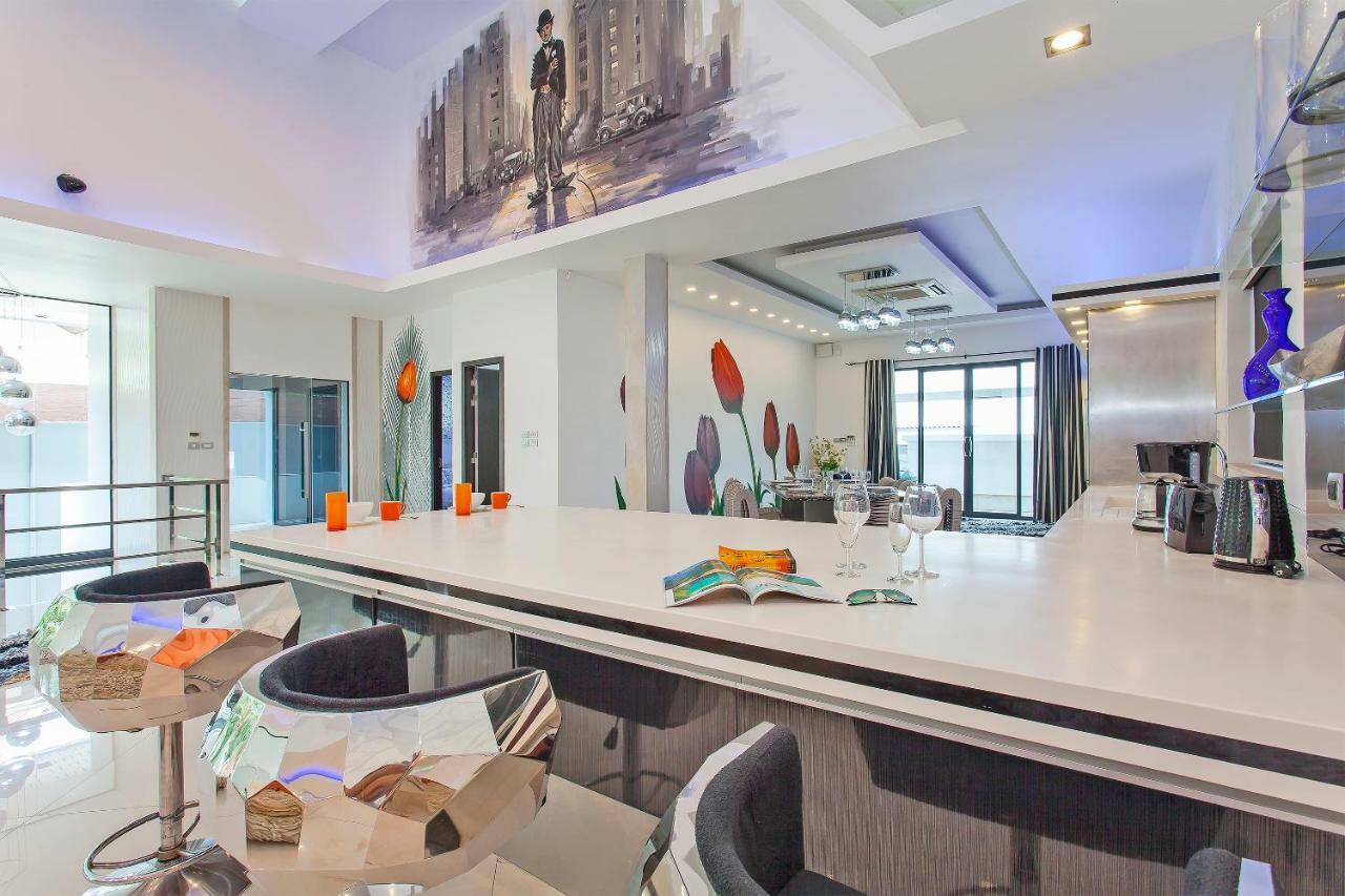 Royale Grand Villa Pattaya Eksteriør bilde