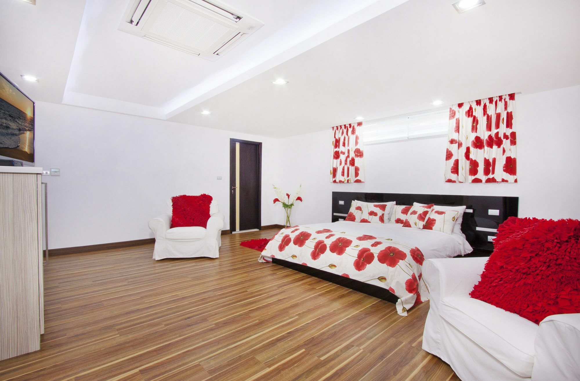 Royale Grand Villa Pattaya Eksteriør bilde